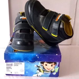 Disney Miles from Tomorrowland Toddler Sneakers - Size 9 - Blue
